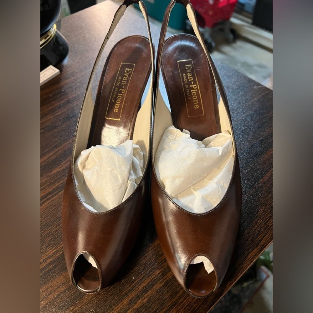 Evan Picone Brown Peep-Toe Heels